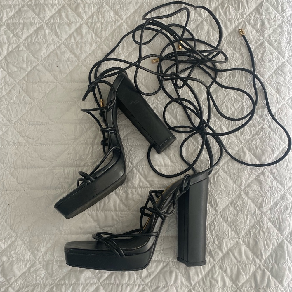 Very good conditions ! Worn once